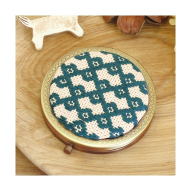 Compact mirror (beige)