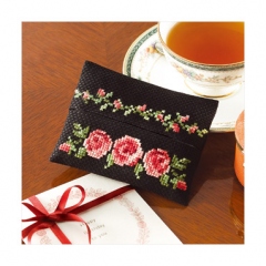 花刺しゅうの優しい小物