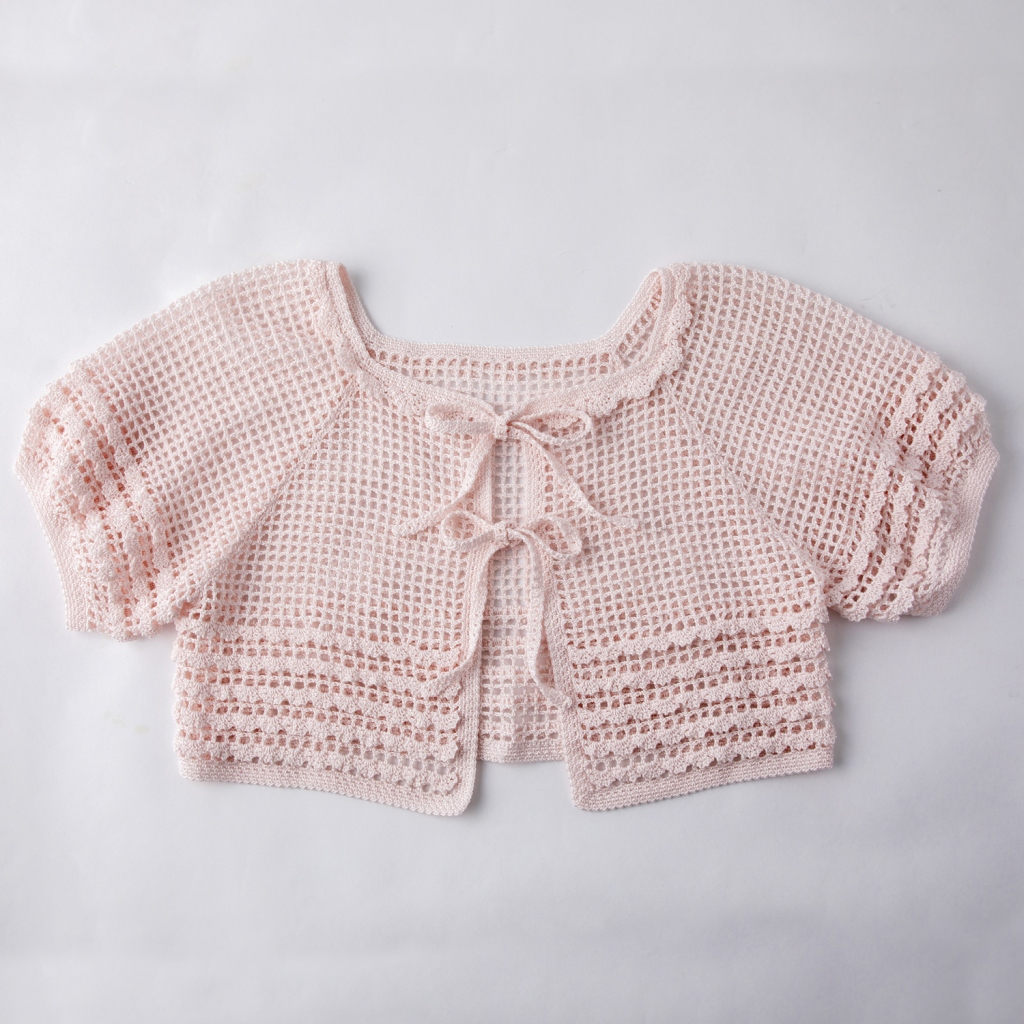 デザイン：岡まり子