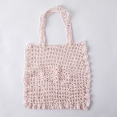 デザイン：大瀧理保子