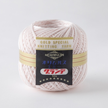 エミーグランデ50g玉巻　100番 4玉使用