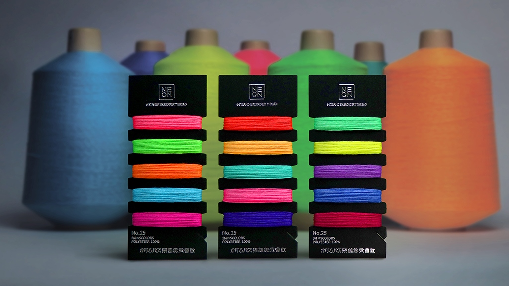 NEON 25番刺しゅう糸セット　刺繍