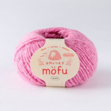 自然のつむぎmofu　214番色　4玉使用、